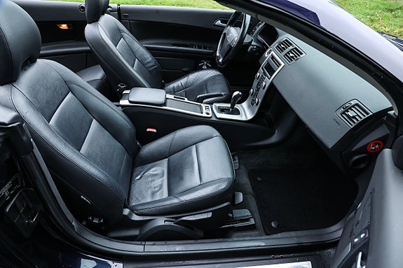 Volvo C70 15 of 20