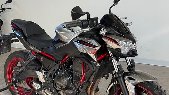 Kawasaki Z650 0kr insats 3 of 9