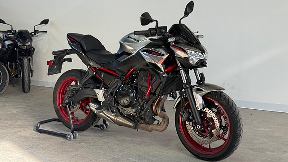 Kawasaki Z650 0kr insats 2 of 9