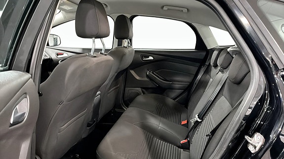 Ford Focus 4 of 9