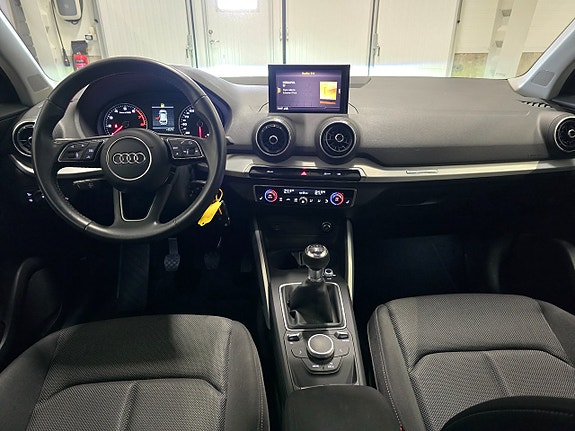Audi Q2 20 of 23