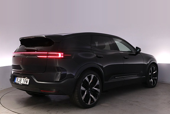 Polestar 3 5 of 27