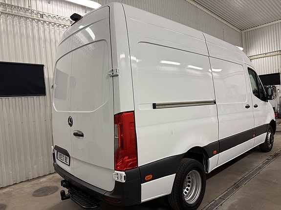 Mercedes-Benz Sprinter 519 4 of 28