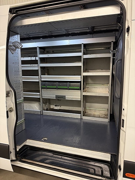 Mercedes-Benz Sprinter 519 9 of 28