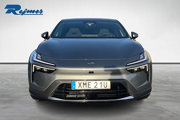 Polestar 4 5 of 24
