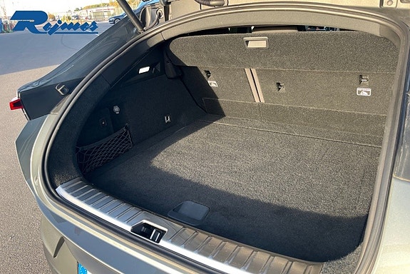 Polestar 4 17 of 24