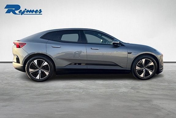 Polestar 4 22 of 24