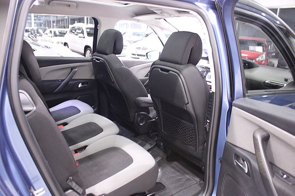 Citroen Grand C4 Picasso 18 of 27