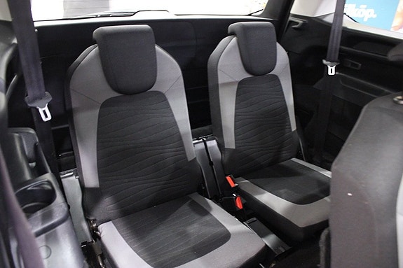 Citroen Grand C4 Picasso 20 of 27
