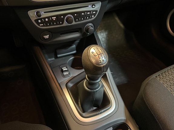 Renault Megane 16 of 19
