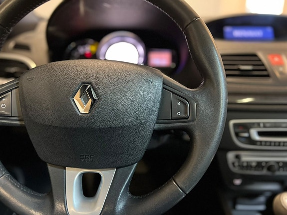 Renault Megane 10 of 19