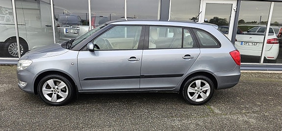 Skoda Fabia 2 of 26