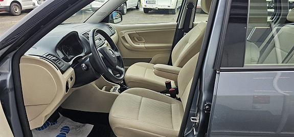 Skoda Fabia 9 of 26