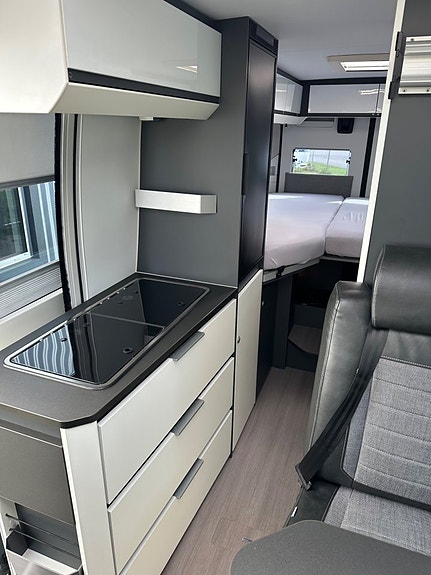 Adria Twin 640 SLB Supreme Fiat 180 hk Automat Solcell 11 of 16