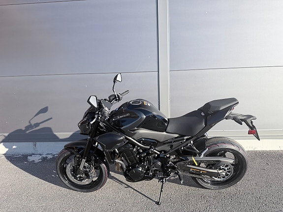 Kawasaki Z900 * Visnings Ex * Beställ din 2027 * 6 of 6