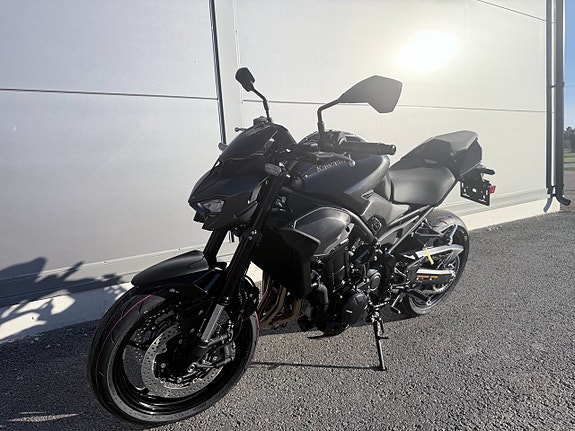 Kawasaki Z900 * Visnings Ex * Beställ din 2027 * 4 of 6