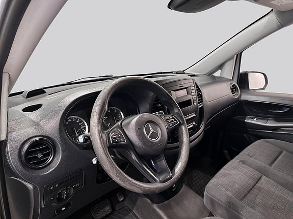 Mercedes-Benz Vito 114 8 of 16