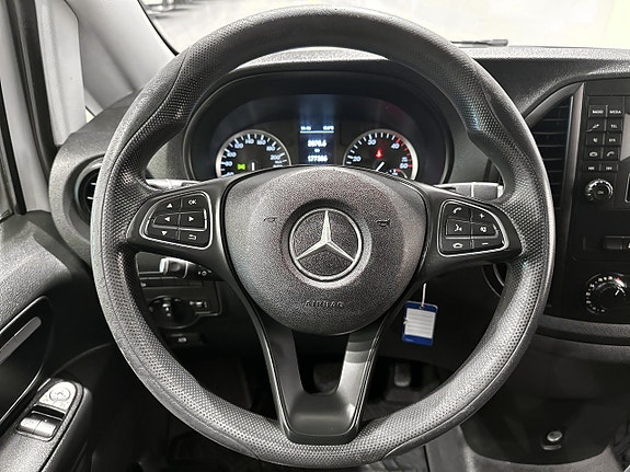 Mercedes-Benz Vito 114 12 of 16