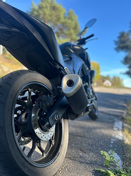 Yamaha MT-03 9 of 17