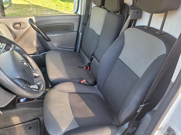 Renault Kangoo Express Maxi 14 of 14