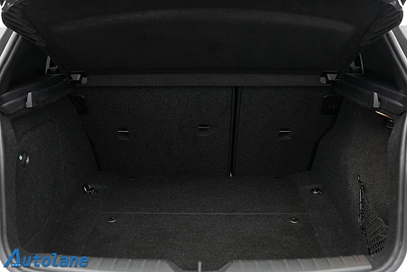BMW 120i 29 of 29