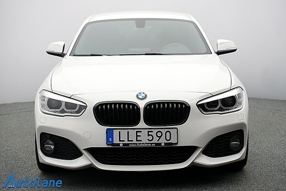 BMW 120i 15 of 29