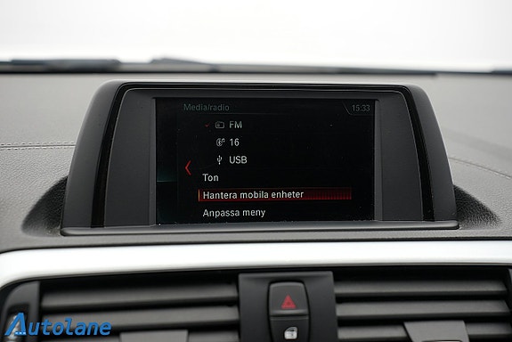 BMW 120i 26 of 29