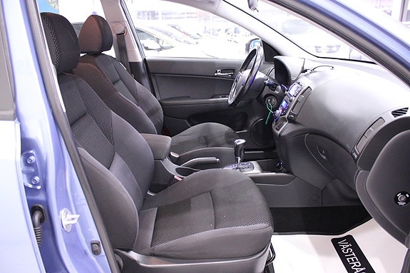 Hyundai i30 13 of 23