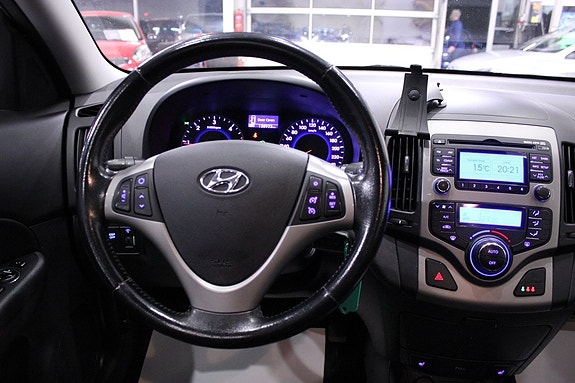 Hyundai i30 9 of 23