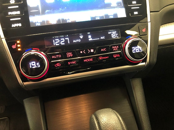 Subaru Outback 12 of 15