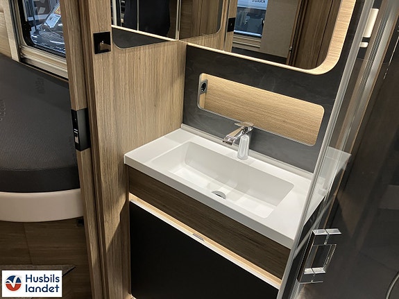 Morelo Palace 91 LBK - IVECO Daily - 70 C 18 17 of 21