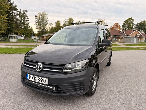 Volkswagen Caddy Maxi 2 of 7