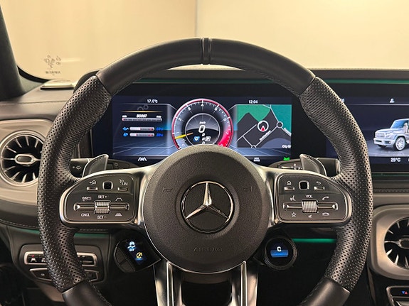 Mercedes-Benz G63 8 of 17