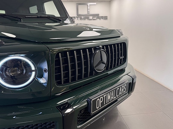 Mercedes-Benz G63 2 of 17