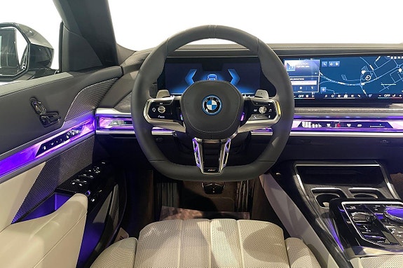 BMW 750e 6 of 18