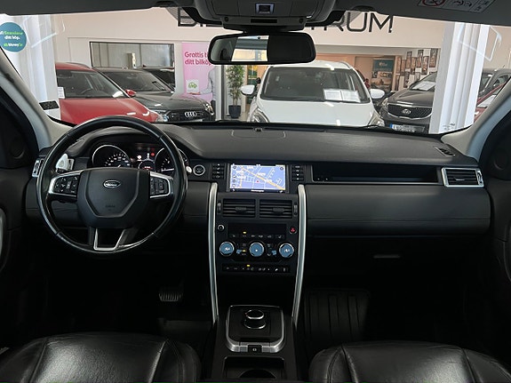 Land Rover Discovery Sport 14 of 27
