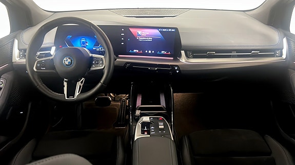 BMW 225e 4 of 9