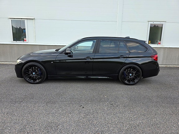 BMW 335d 3 of 27