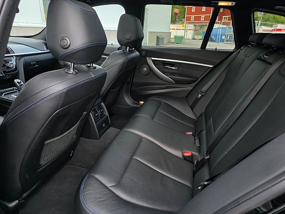 BMW 335d 13 of 27