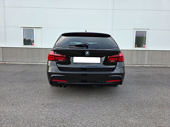 BMW 335d 5 of 27
