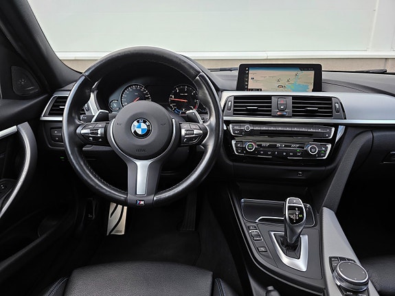 BMW 335d 8 of 27