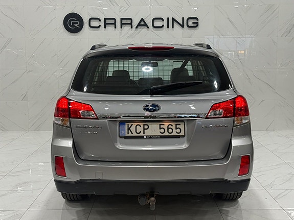 SUBARU OUTBACK 2.5 167 ch 4WD BVA LINEARTRONIC BUSINESS - ATTELAGE - 4x4 - 217650 km