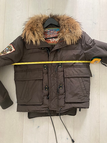 Product image 1 of 9