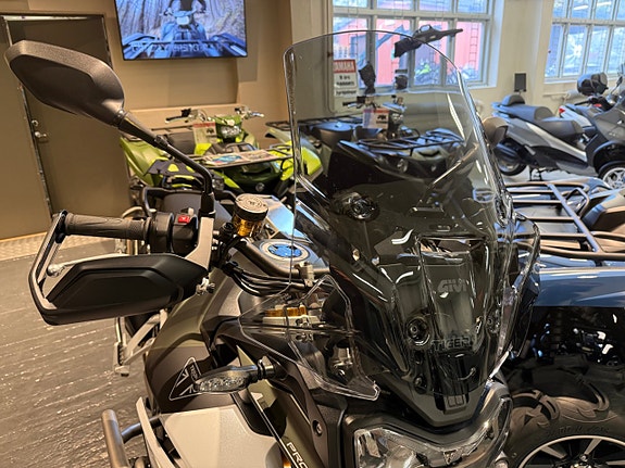 Triumph Tiger 900 Rally Pro 7 of 9
