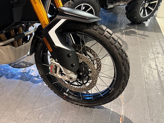 Triumph Tiger 900 Rally Pro 9 of 9