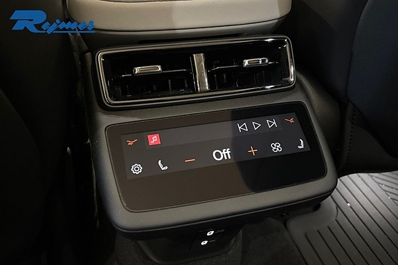 Polestar 4 17 of 27