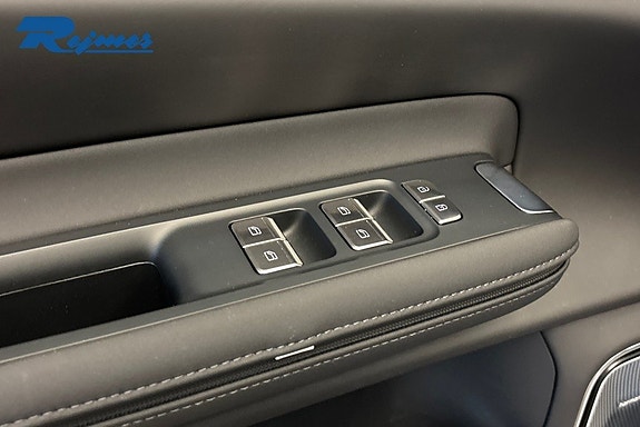 Polestar 4 19 of 27