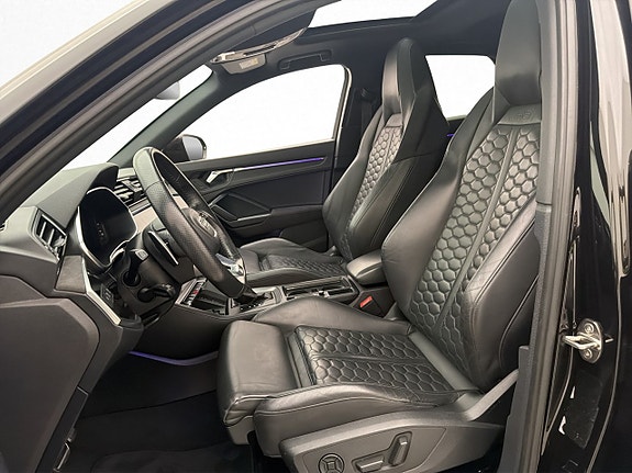 Audi RS Q3 12 of 30
