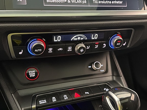 Audi RS Q3 26 of 30