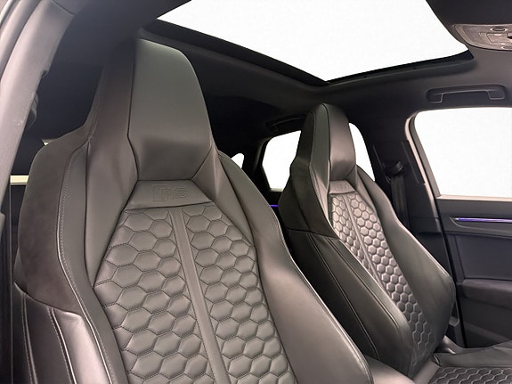 Audi RS Q3 16 of 30